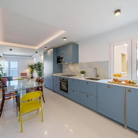 Soho Luxe Design - & Sea